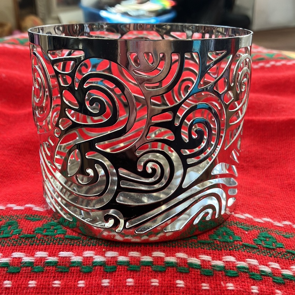 Bath and Body Works candle holder